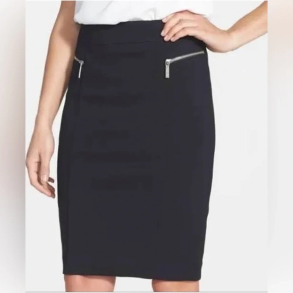 Sold - Picture 2 of 11